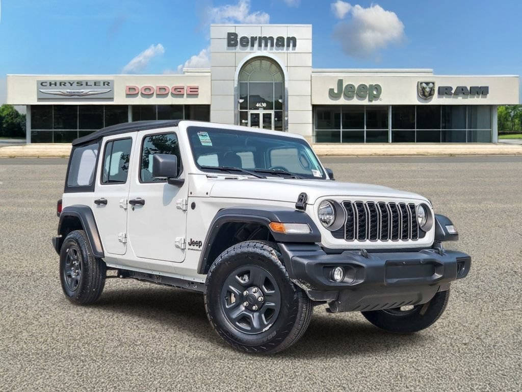 Used 2025 Jeep Wrangler Unlimited Sport AWD/4WD image 2