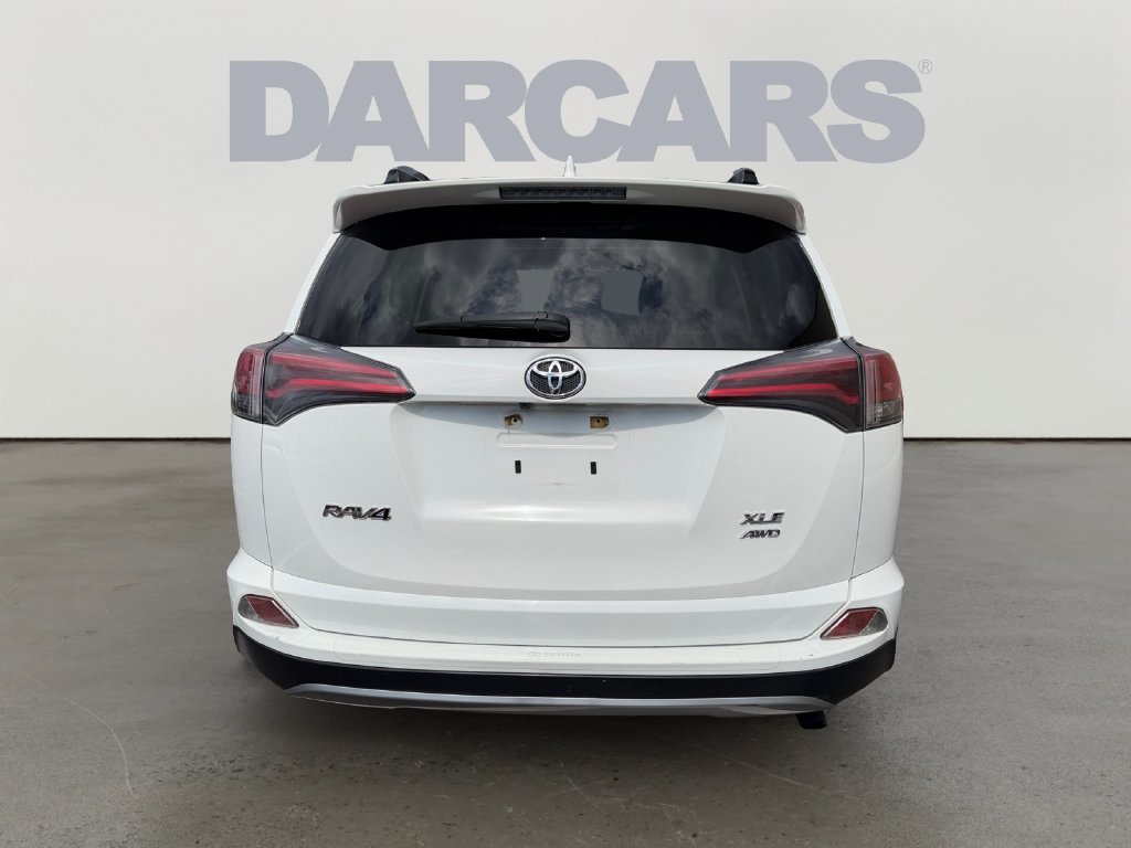 Used 2018 Toyota RAV4 XLE w/ Plus Extra Value Package AWD/4WD image 6
