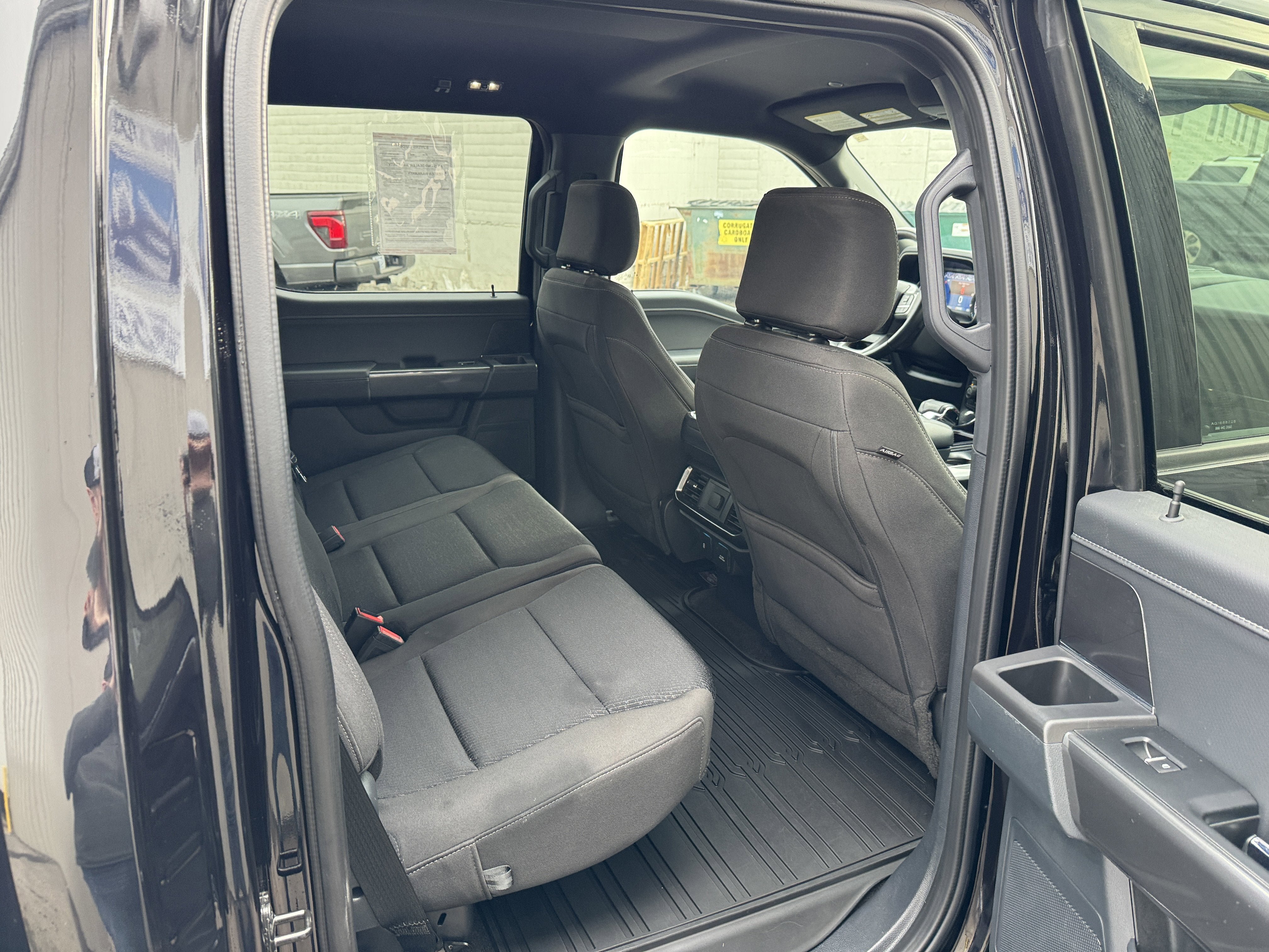Used 2022 Ford F150 XLT w/ Equipment Group 302A High AWD/4WD image 31