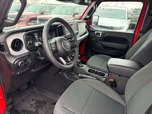 Used 2025 Jeep Wrangler Unlimited Sport S 4xe AWD/4WD image 21