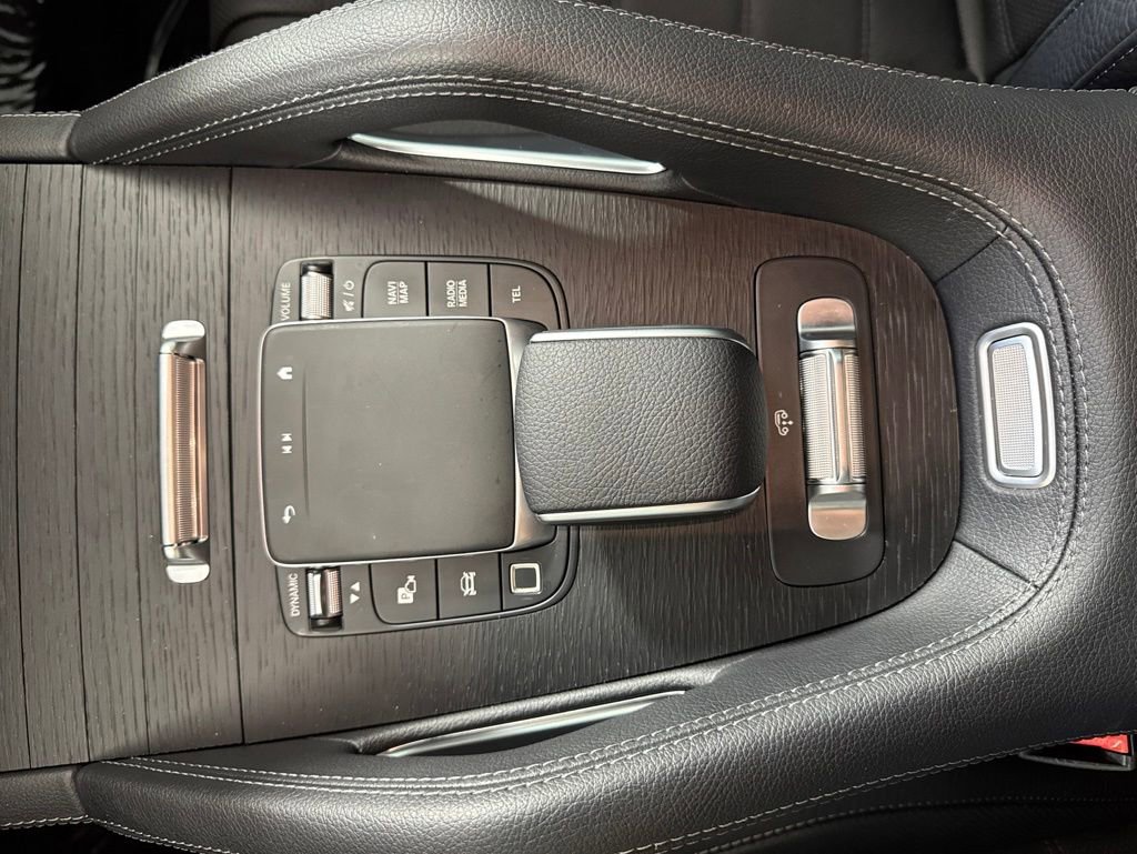 Certified 2025 Mercedes-Benz GLS 580 4MATIC w/ Acoustic Comfort Package image 28