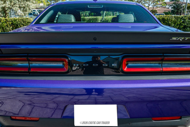 Used 2016 Dodge Challenger SRT Hellcat RWD image 87