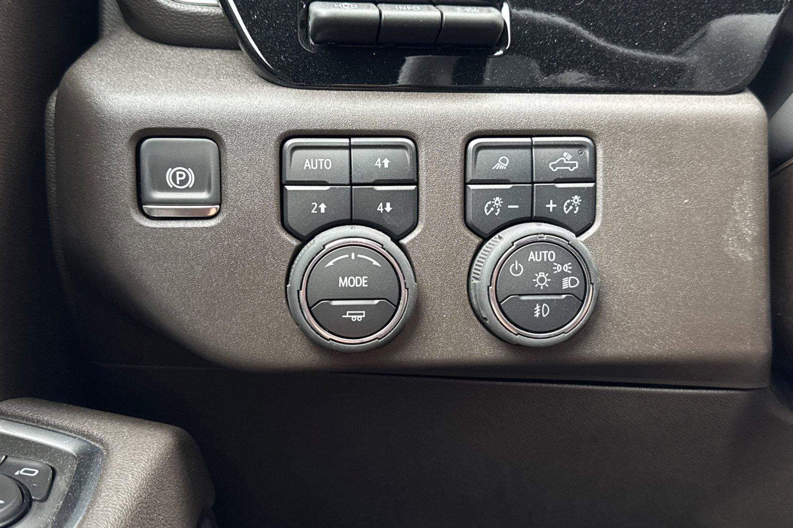 New 2025 Chevrolet Silverado 1500 LTZ image 34