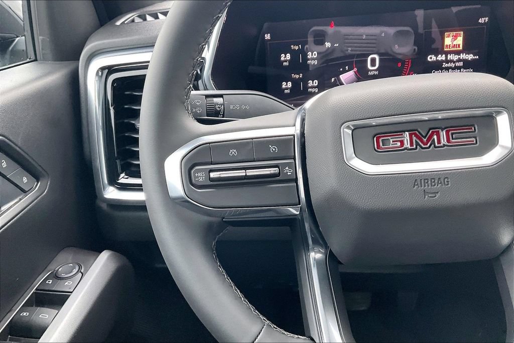 New 2026 GMC Canyon Elevation w/ Convenience Package RWD image 18