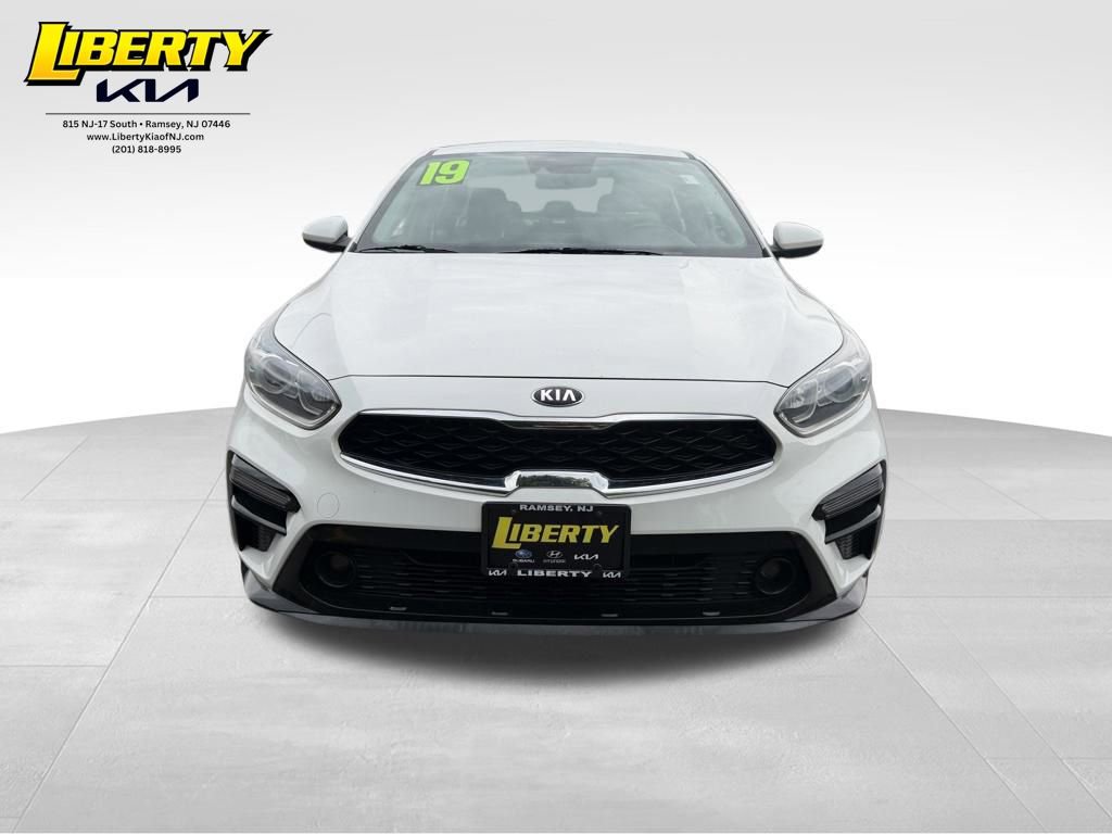 Used 2019 Kia Forte S FWD image 2