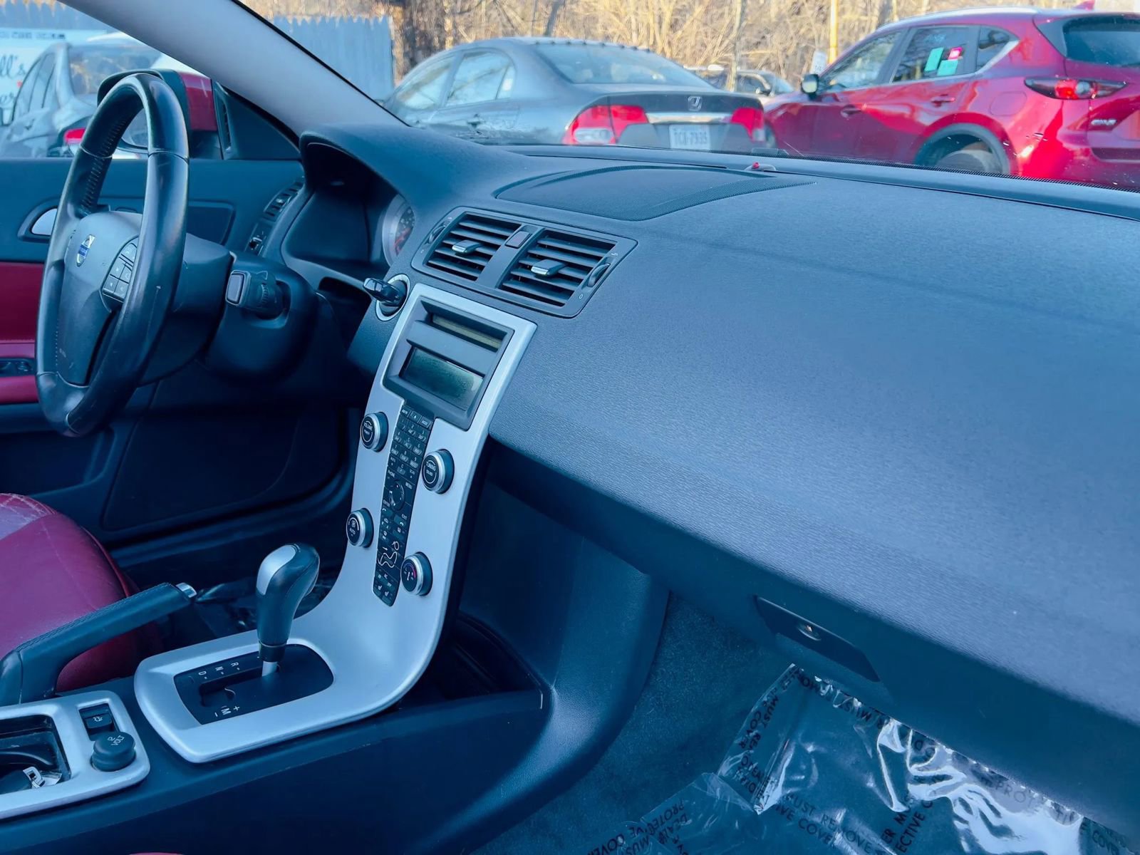 Used 2013 Volvo C70 T5 image 27