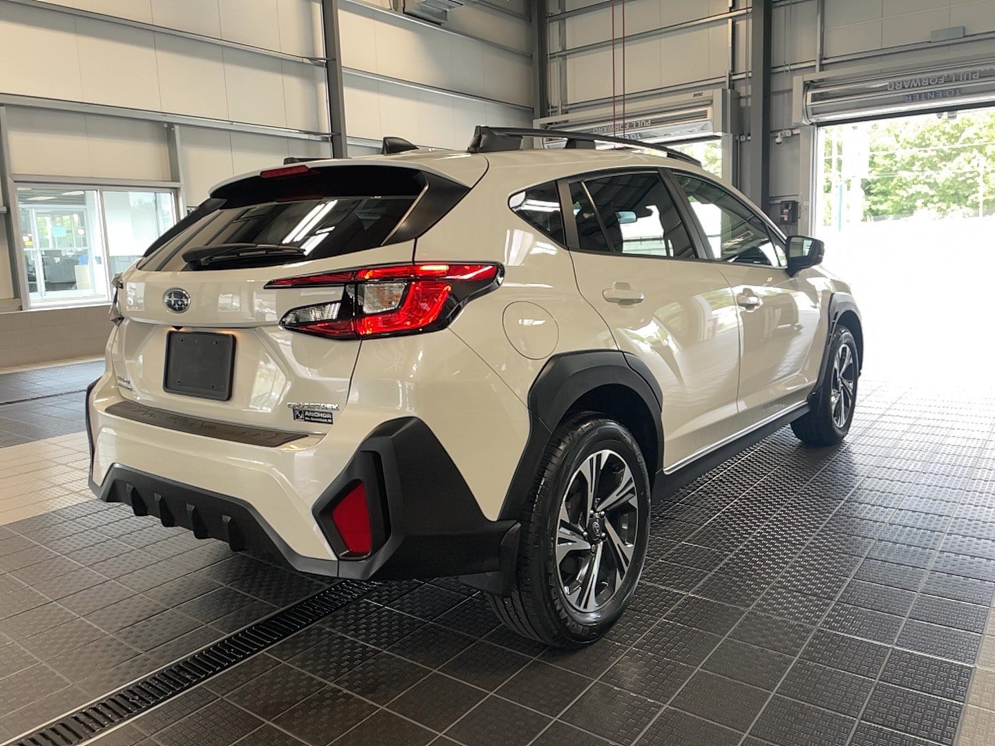 Used 2024 Subaru Crosstrek 2.0i Premium AWD/4WD image 8