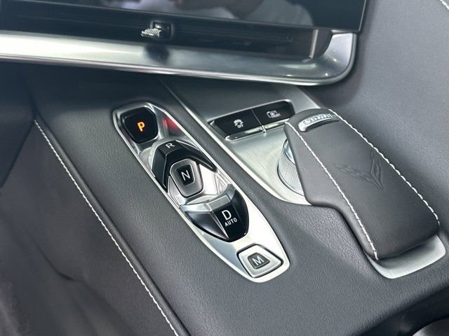 Used 2024 Chevrolet Corvette Stingray Preferred Cpe w/ Z51 Performance Package RWD image 29