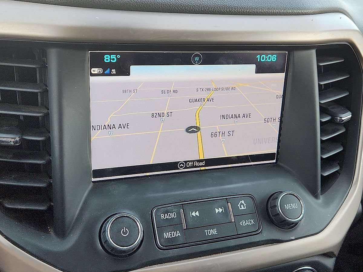 Used 2018 GMC Acadia Denali w/ Technology Package FWD image 8
