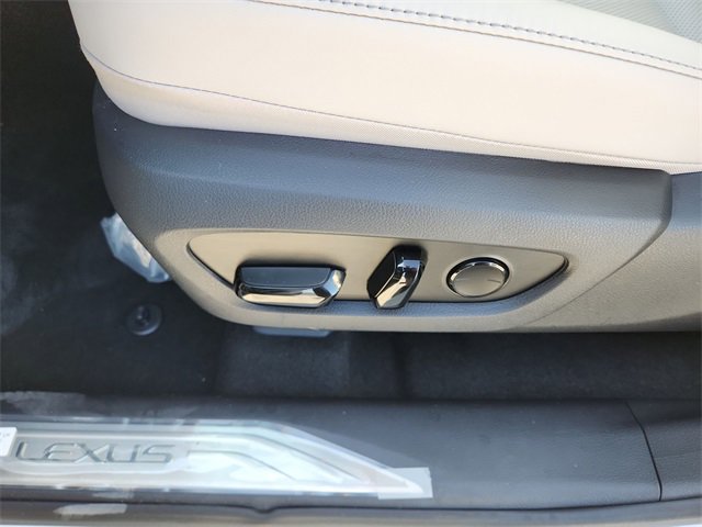 New 2025 Lexus RX 350h image 12