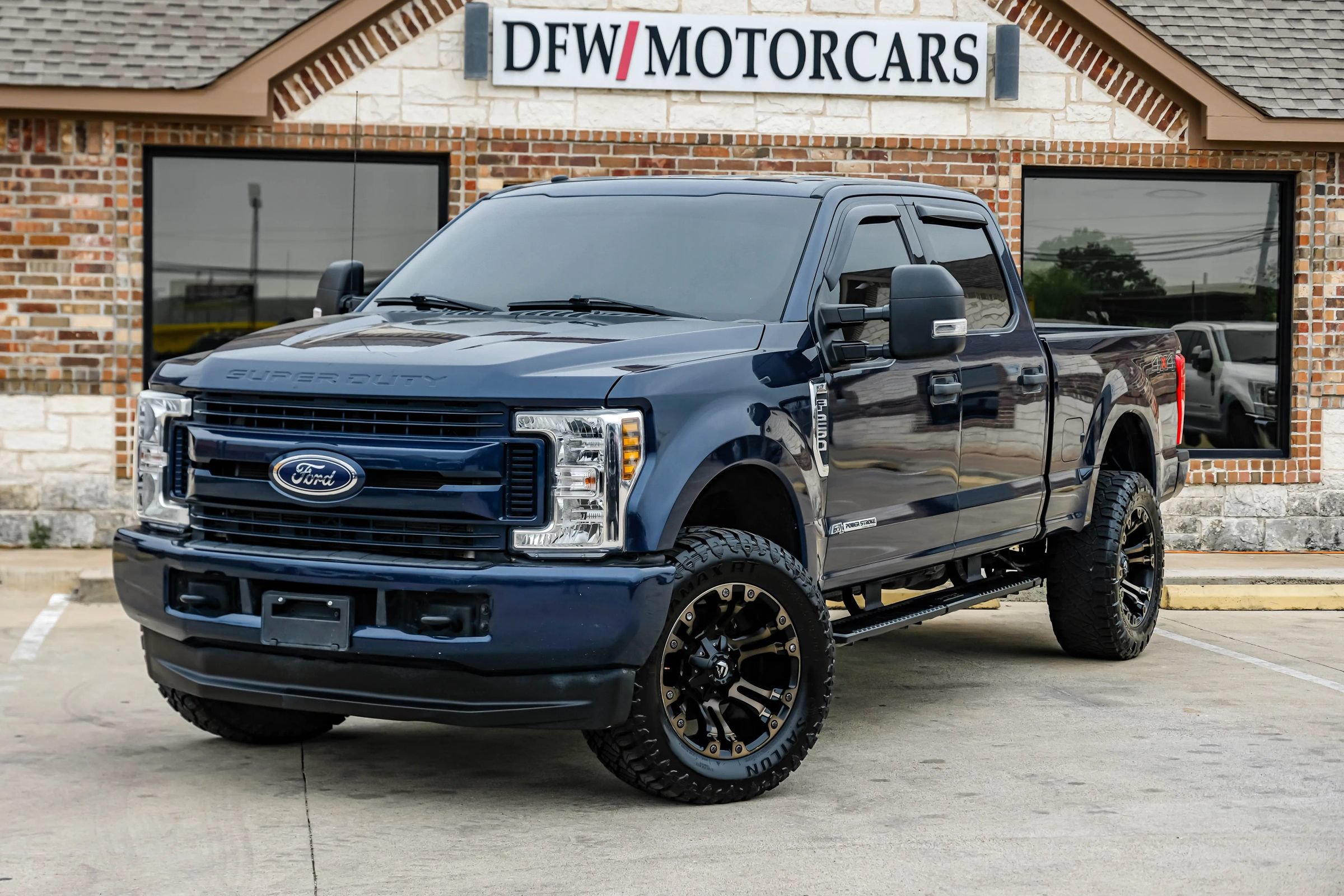 Used 2019 Ford F250 XLT AWD/4WD image 2