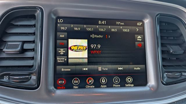Used 2022 Dodge Challenger SXT w/ Driver Convenience Group AWD/4WD image 3