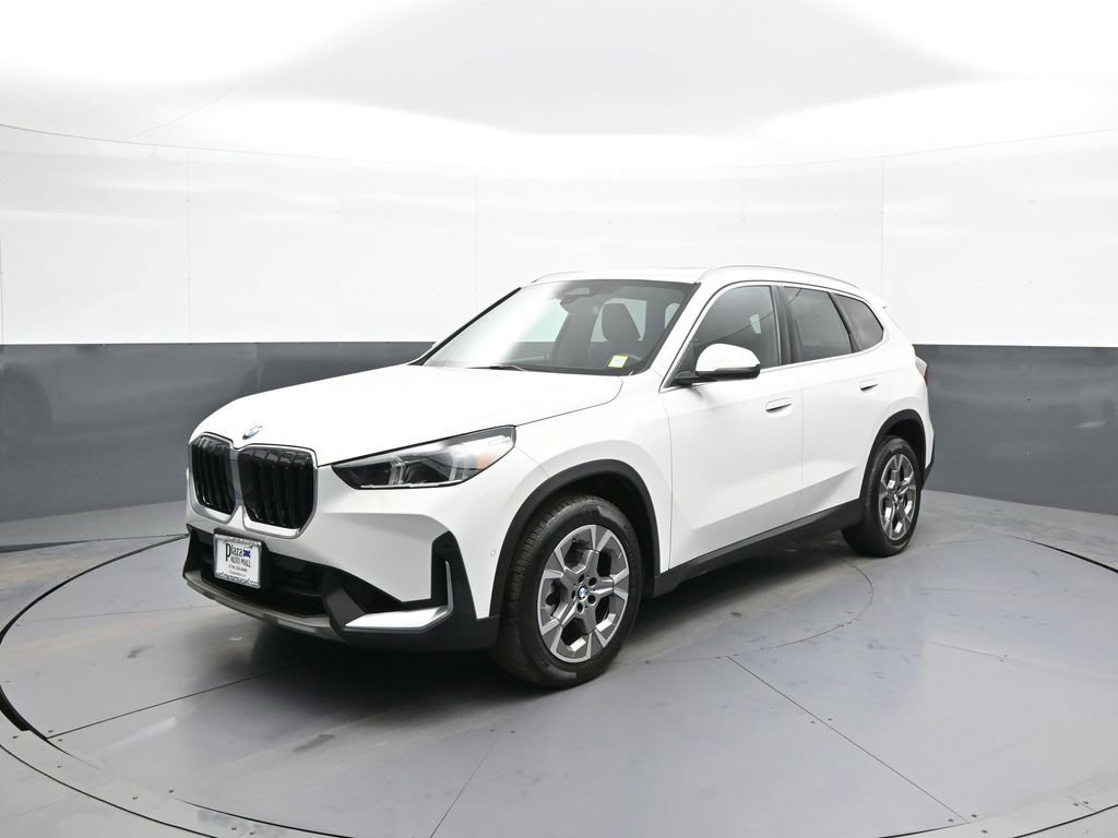 Used 2023 BMW X1 xDrive28i w/ Convenience Package AWD/4WD image 1