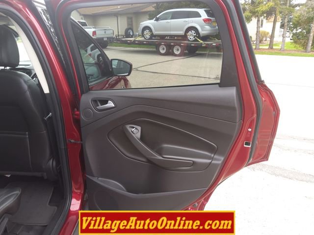 Used 2014 Ford Escape Titanium w/ Equipment Group 401A AWD/4WD image 35