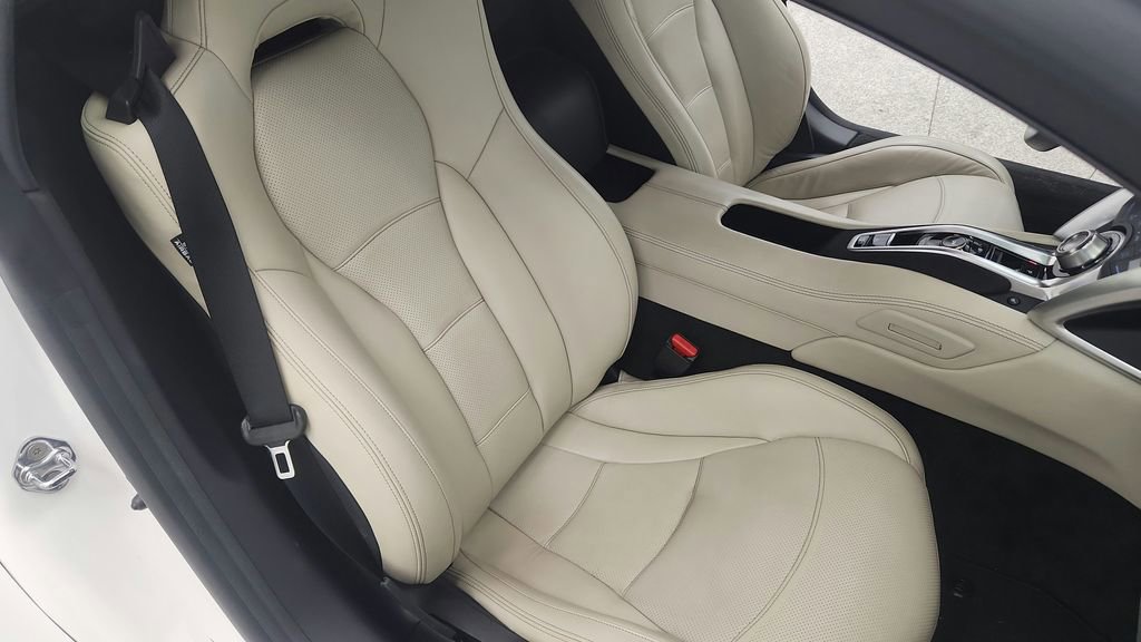 Used 2017 Acura NSX AWD/4WD image 29