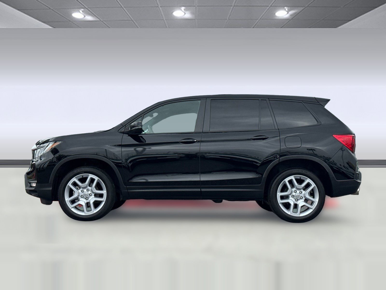 Certified 2025 Honda Passport EX-L image 2