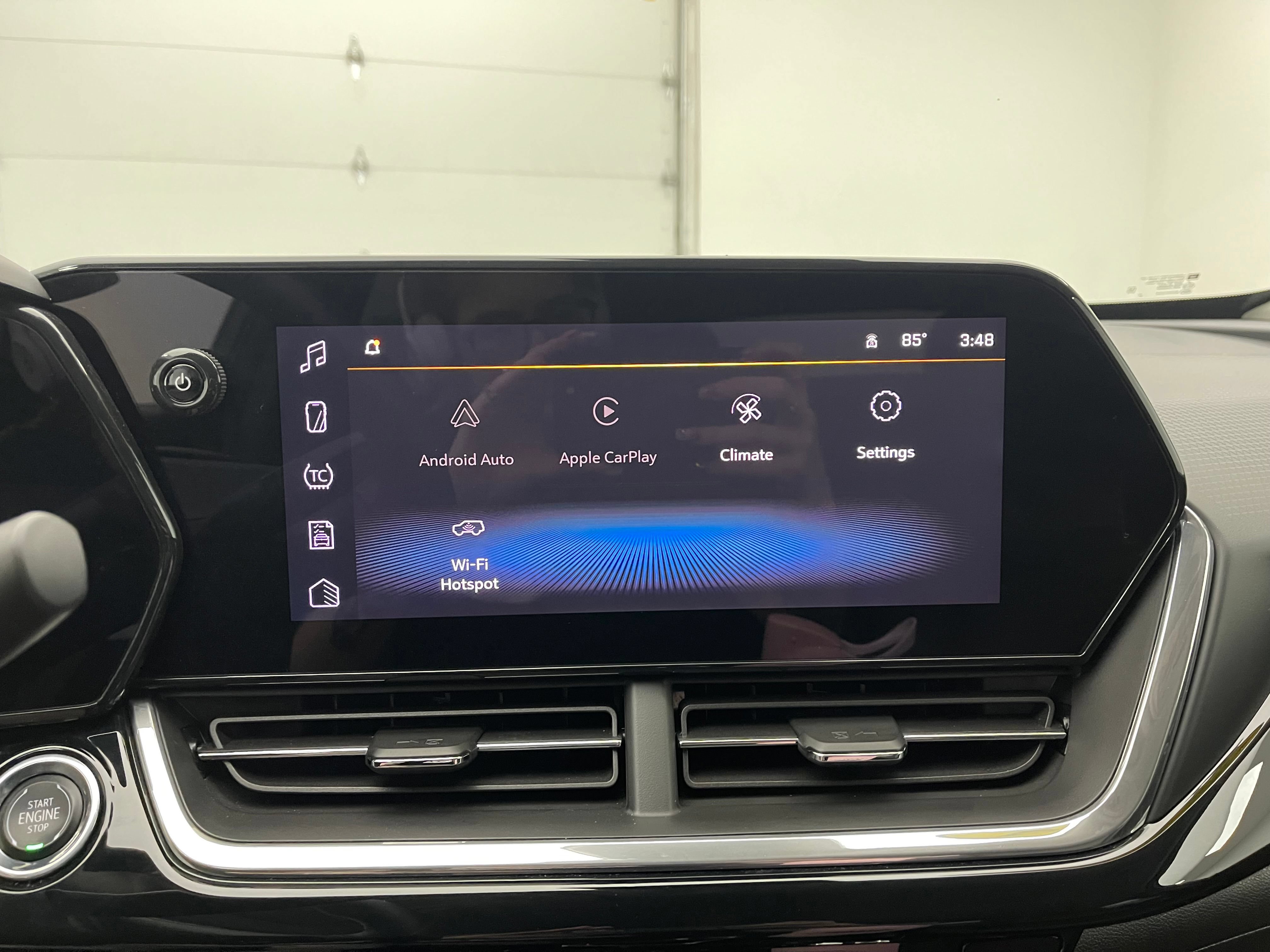 Used 2024 Chevrolet Trax ACTIV w/ Driver Confidence Package FWD image 23