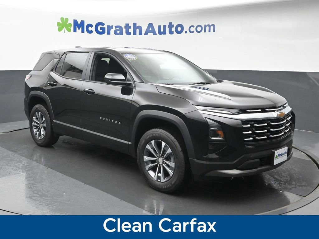 Used 2026 Chevrolet Equinox LT image 2