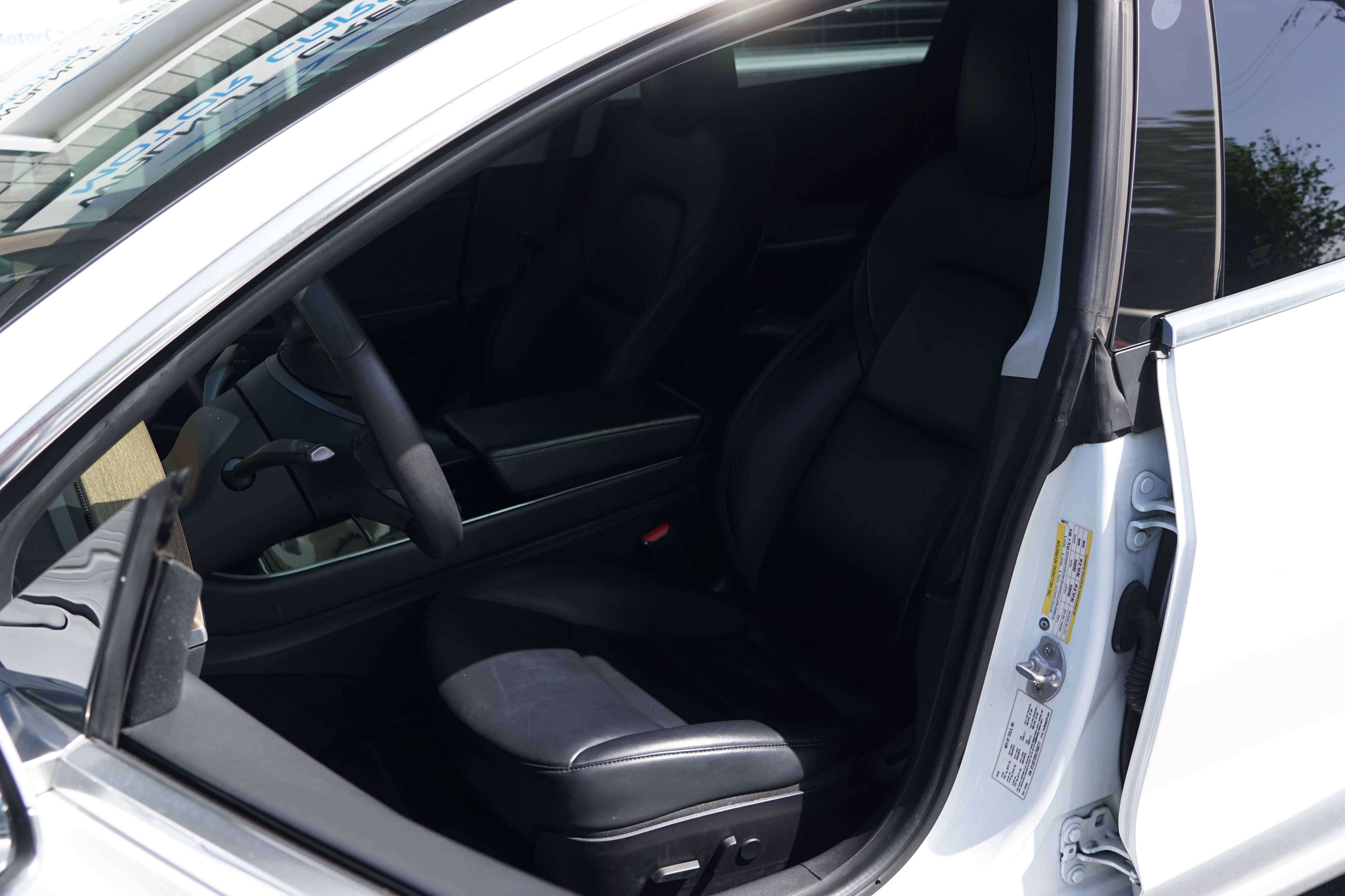 Used 2020 Tesla Model 3 Long Range image 39