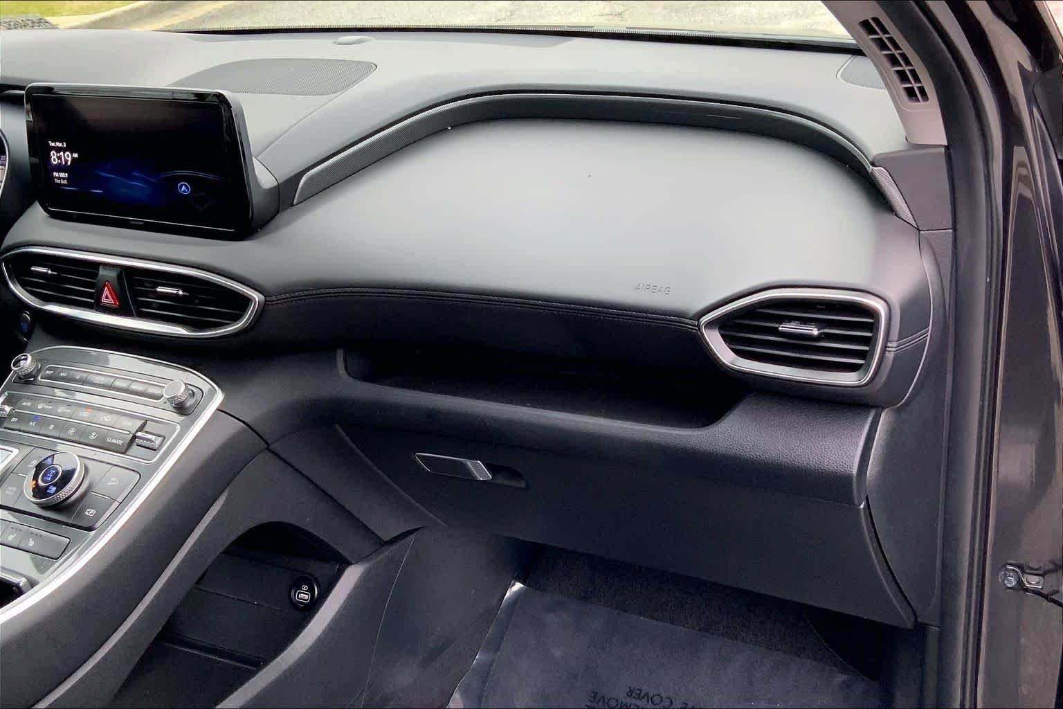 Used 2023 Hyundai Santa Fe SEL w/ Cargo Package image 18