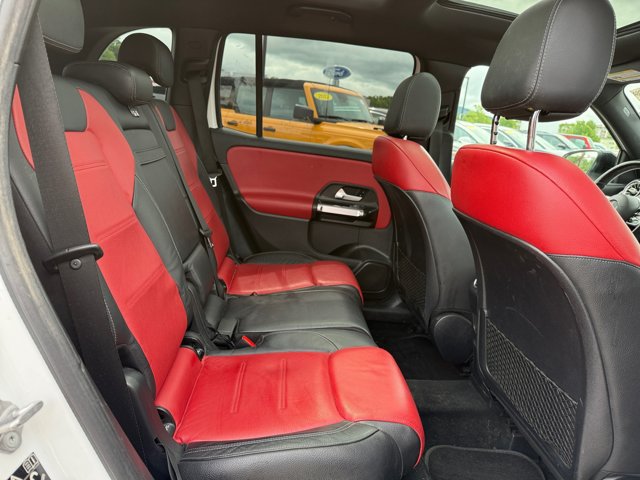 Used 2021 Mercedes-Benz GLB 250 image 17