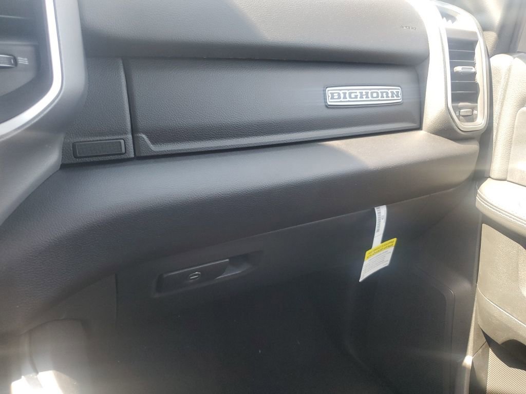 New 2026 RAM 2500 Big Horn image 32