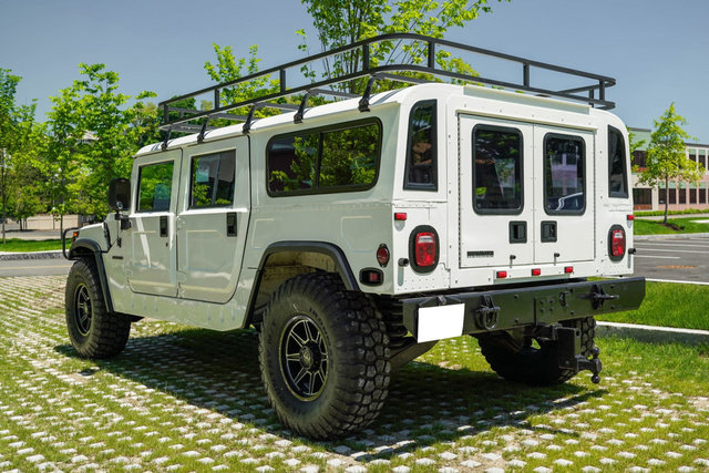 Used 1995 HUMMER H1 4-Door Wagon image 6