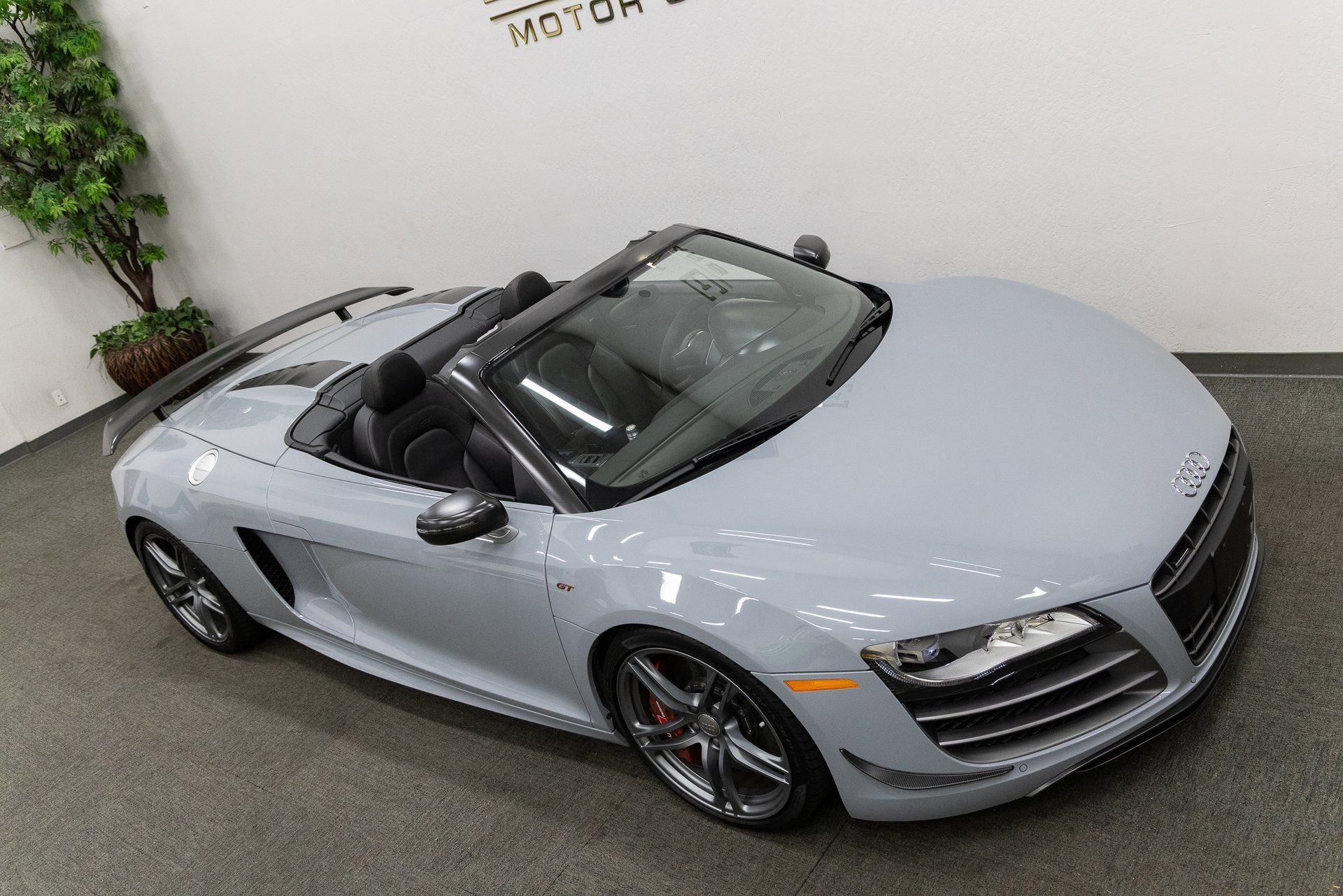 Used 2012 Audi R8 GT image 32