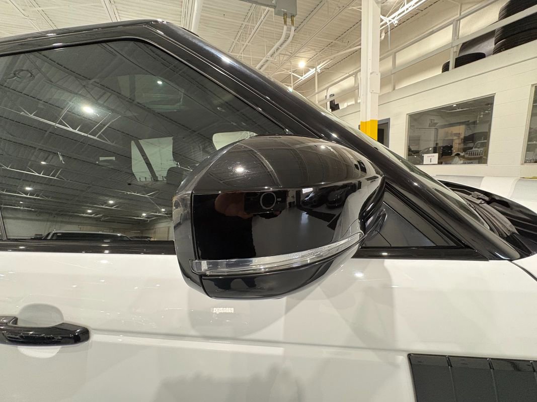 Used 2019 Land Rover Range Rover HSE image 47