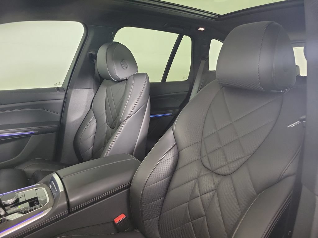 Used 2023 BMW X5 xDrive40i w/ Premium Package AWD/4WD image 20