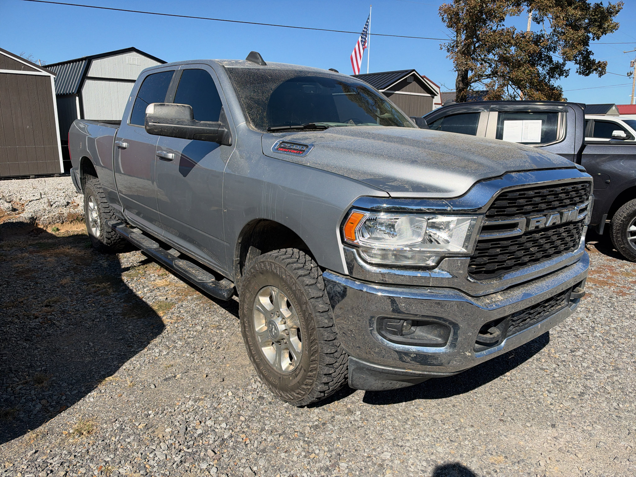 Used 2022 RAM 2500 Big Horn w/ Level 1 Equipment Group AWD/4WD image 2