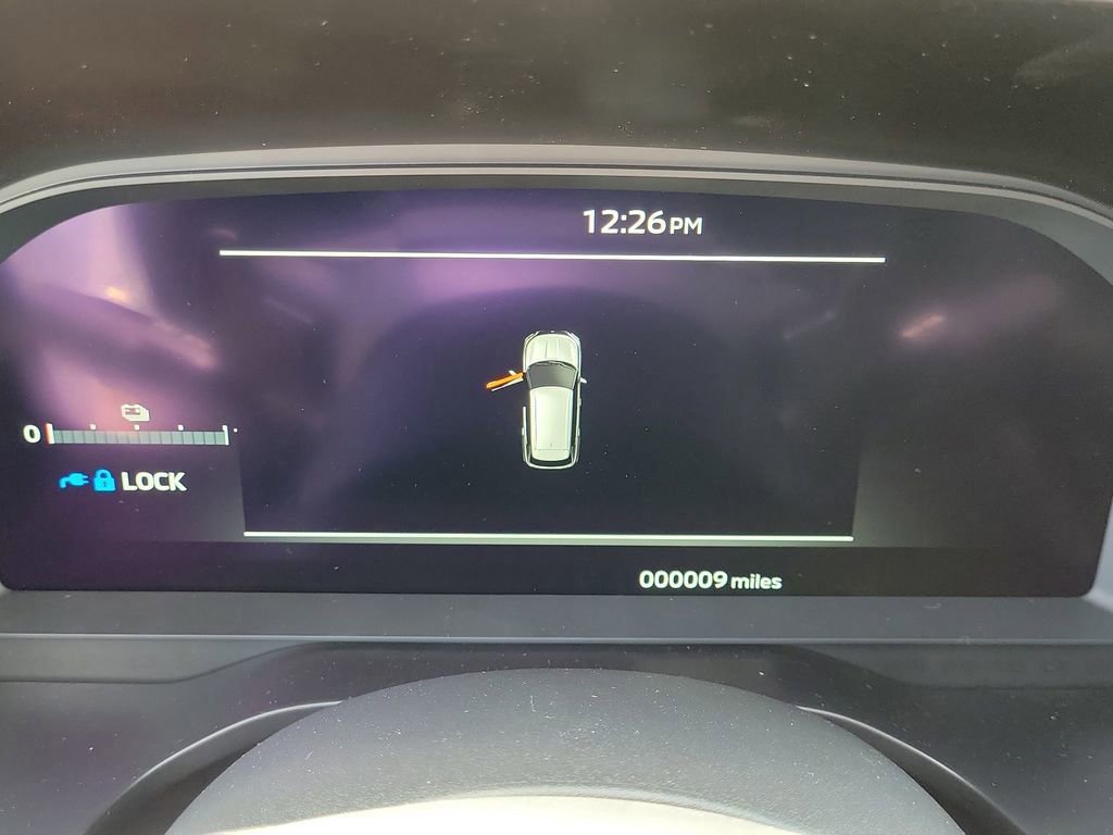 New 2025 Mitsubishi Outlander SE image 12