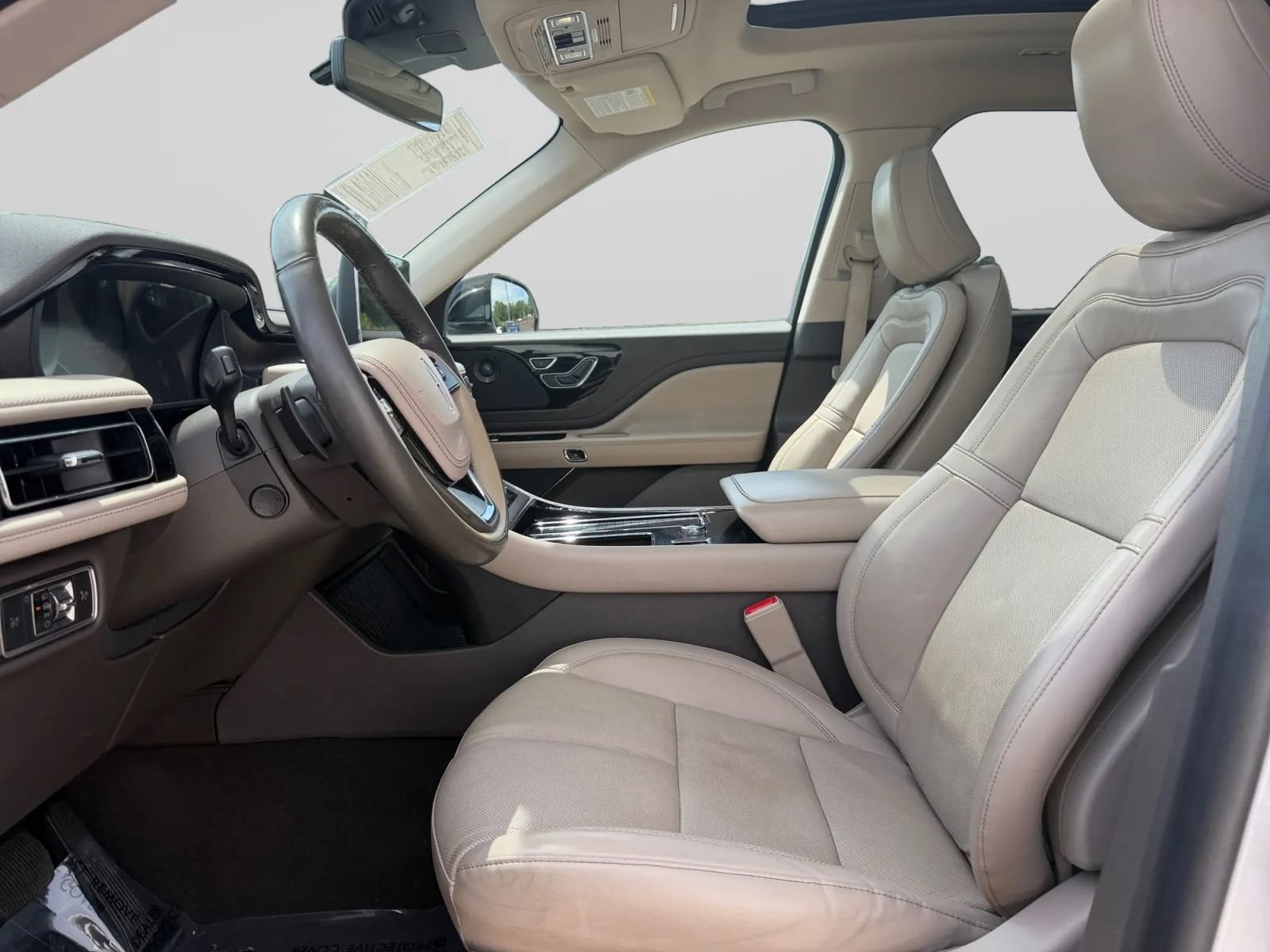 Used 2022 Lincoln Aviator Reserve w/ Elements Package Plus RWD image 16