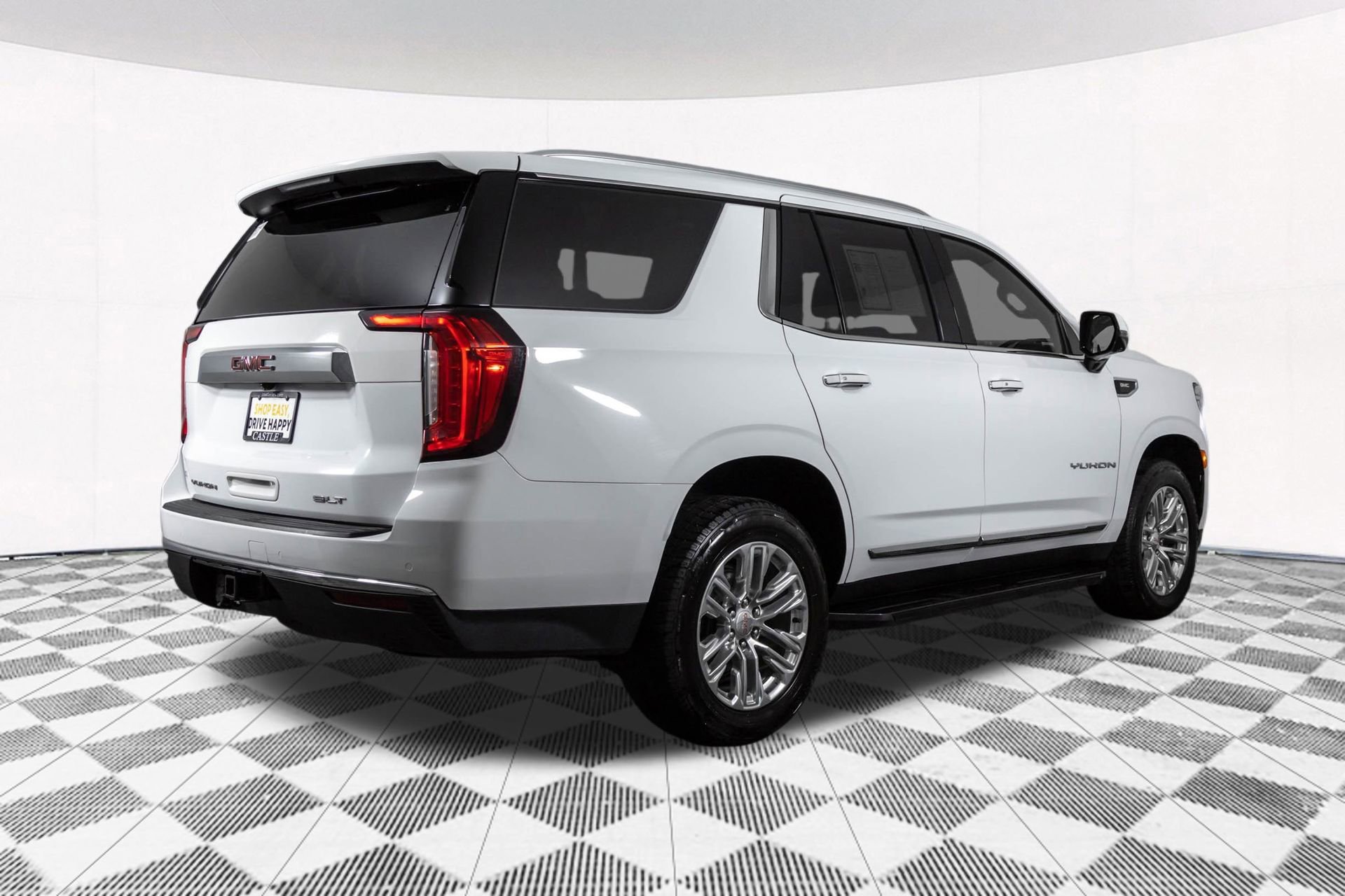 Used 2023 GMC Yukon SLT w/ SLT Luxury Package AWD/4WD image 19