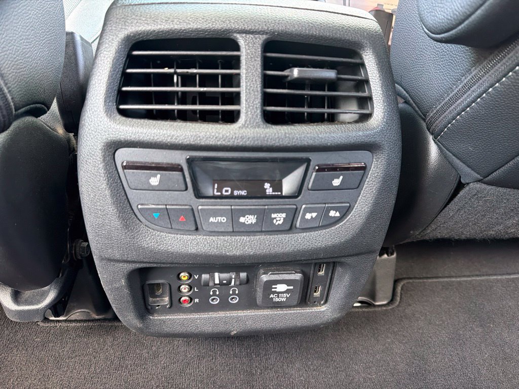 Used 2017 Honda Pilot Elite image 34