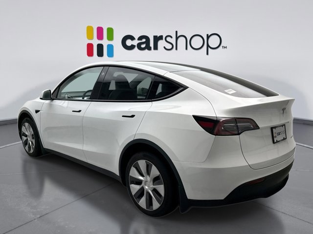 Used 2023 Tesla Model Y Long Range image 3
