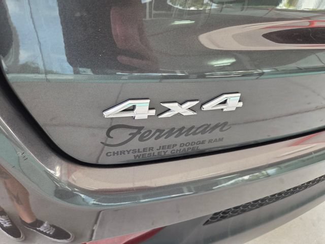 Used 2023 Jeep Compass Latitude AWD/4WD image 10
