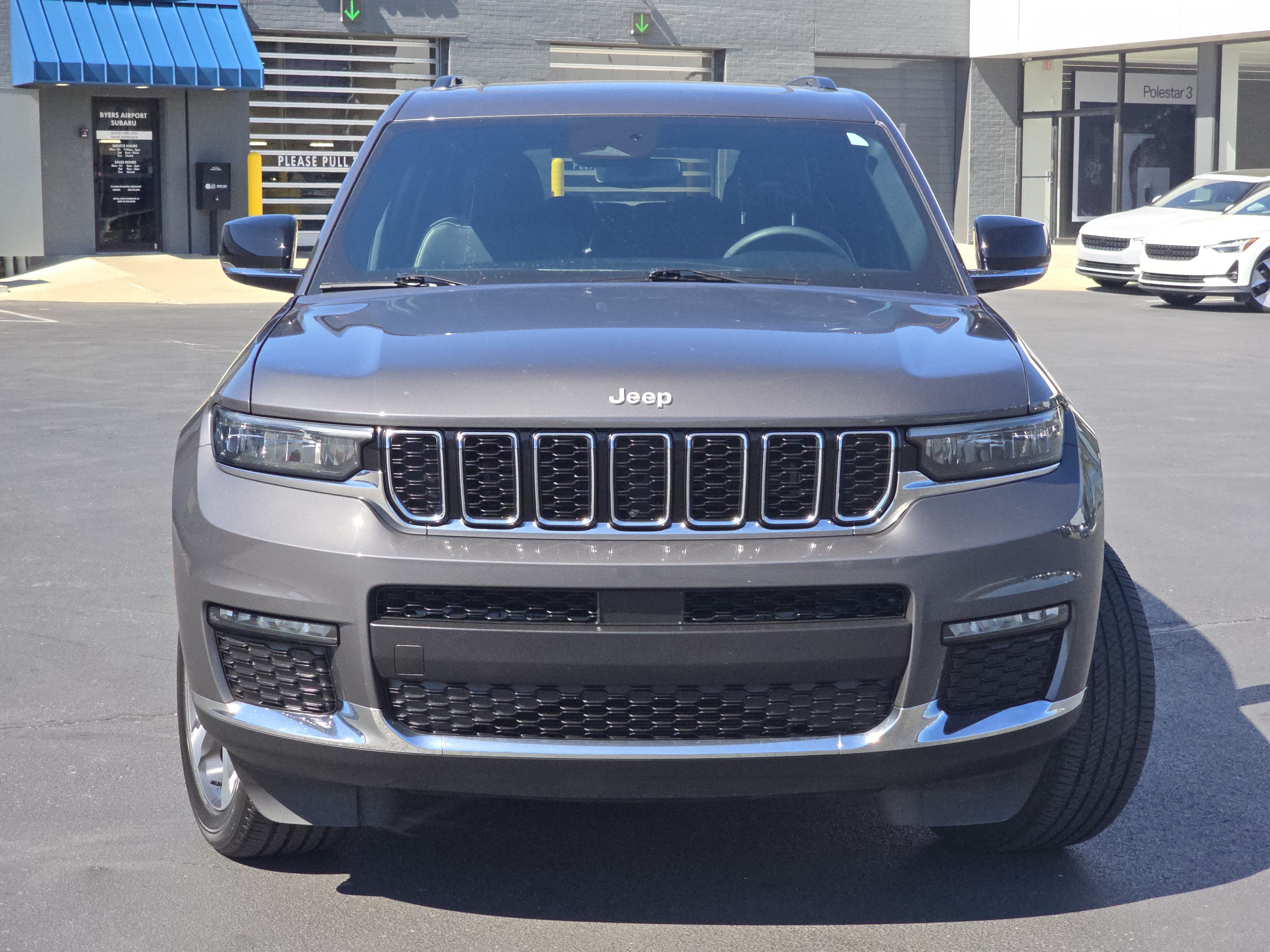 Used 2024 Jeep Grand Cherokee L Limited AWD/4WD image 2