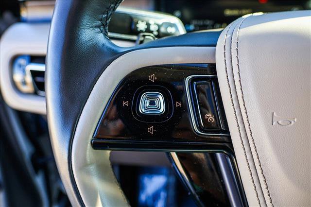 Used 2023 Lincoln Aviator Reserve w/ Equipment Group 201A AWD/4WD image 14