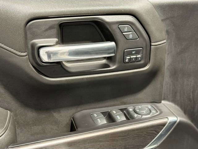 Used 2019 Chevrolet Silverado 1500 LTZ w/ LTZ Premium Package AWD/4WD image 17