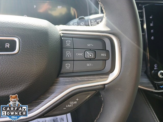 Certified 2024 Jeep Wagoneer Series II AWD/4WD image 43