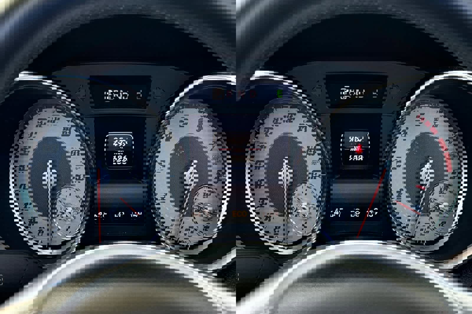 Used 2014 Mercedes-Benz SLK 350 image 25