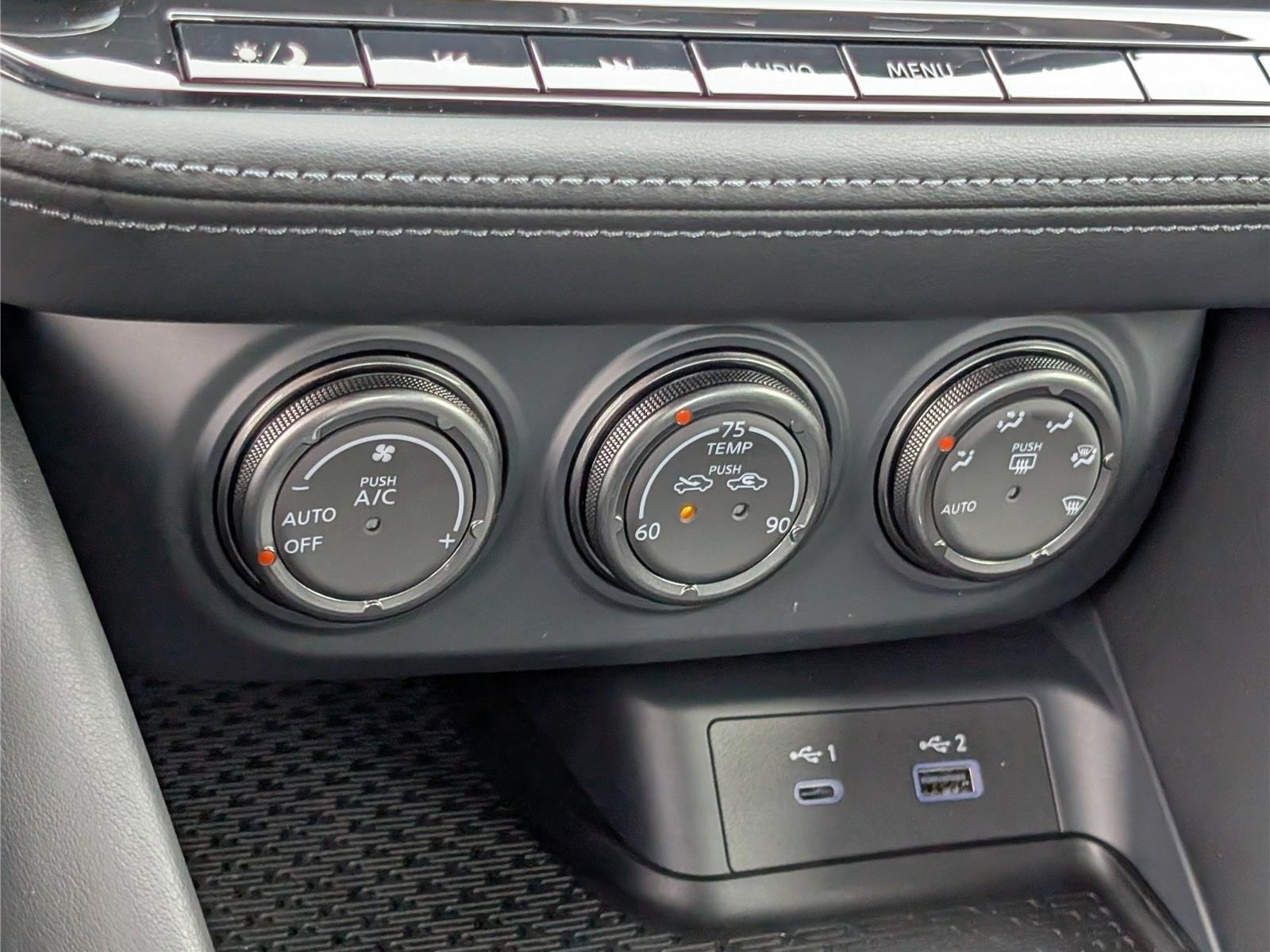 Used 2025 Nissan Z Performance w/ Floor Mat Package RWD image 26
