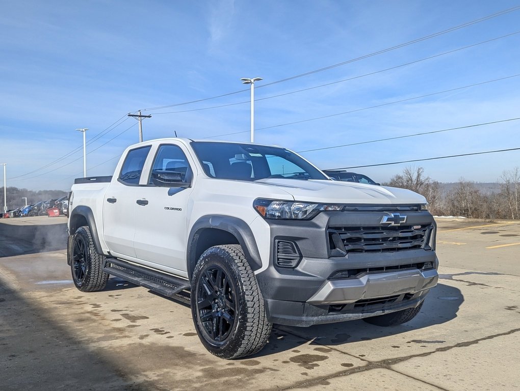 Used 2024 Chevrolet Colorado Trail Boss w/ LPO, Flex Utility Package image 5