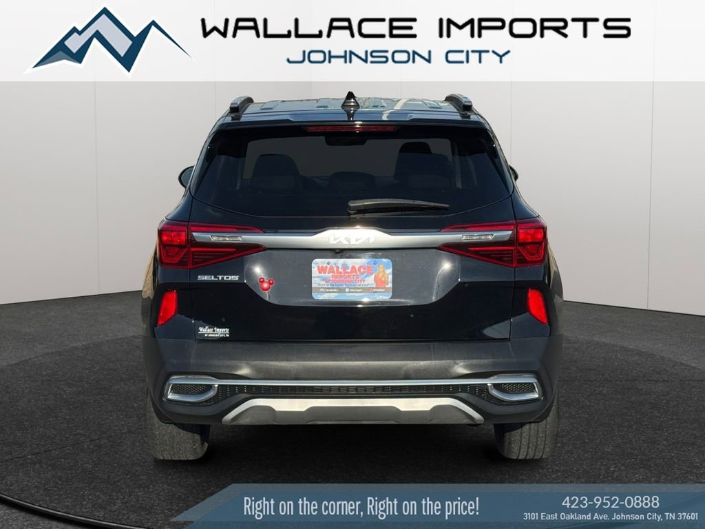 Used 2023 Kia Seltos SX image 4