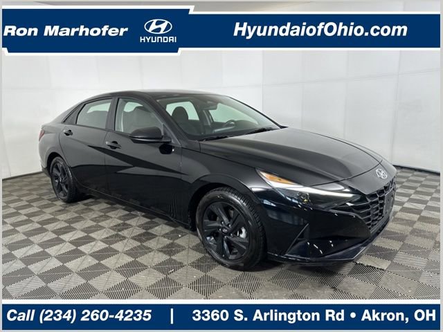 Used 2022 Hyundai Elantra Blue