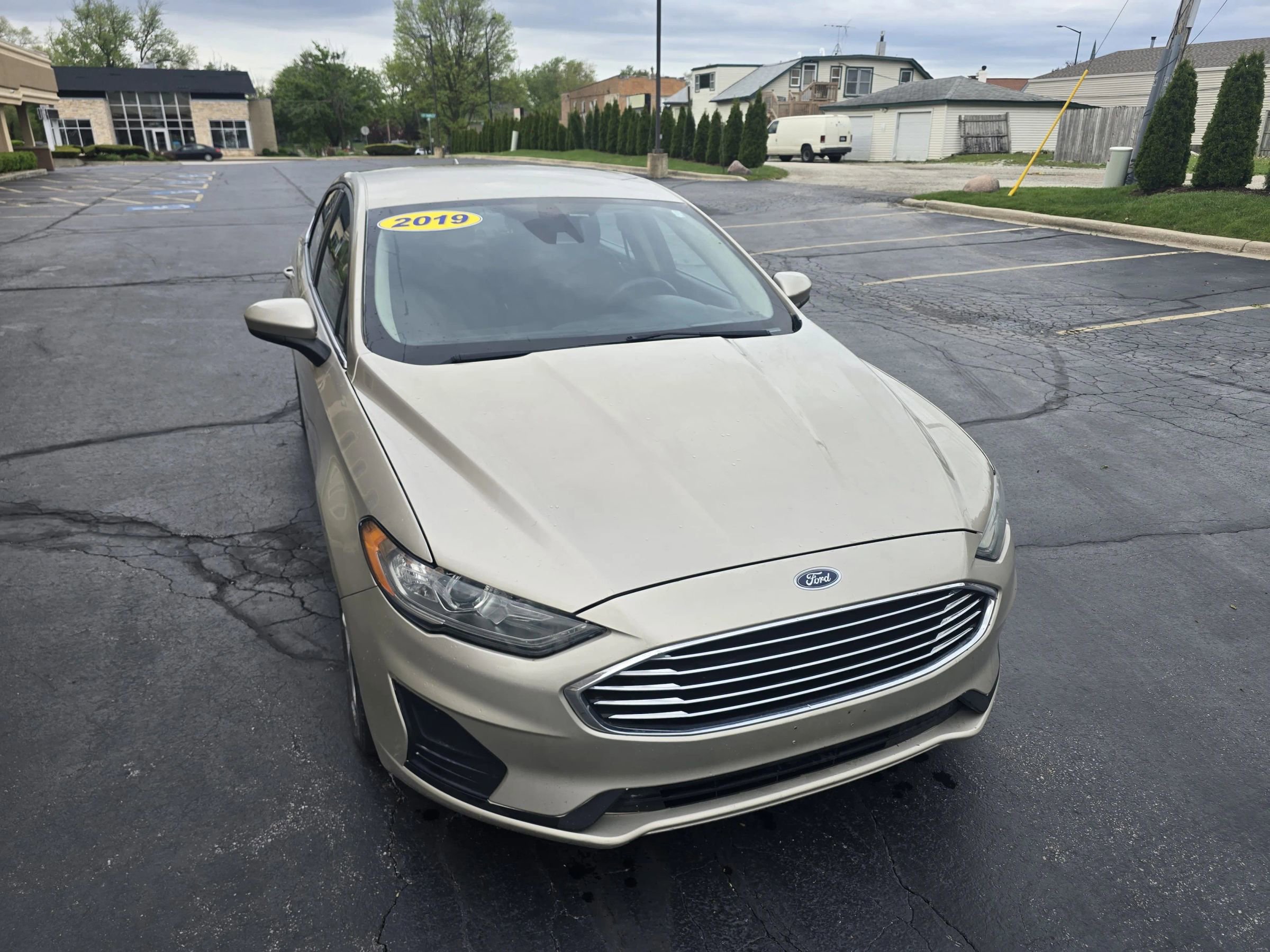 Used 2019 Ford Fusion SE FWD image 8