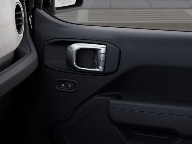 New 2025 Jeep Gladiator Sport AWD/4WD image 25