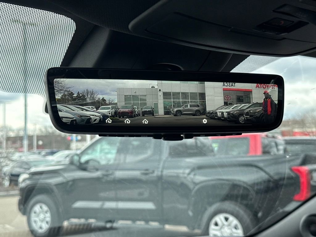 New 2026 Toyota Sienna Platinum image 33