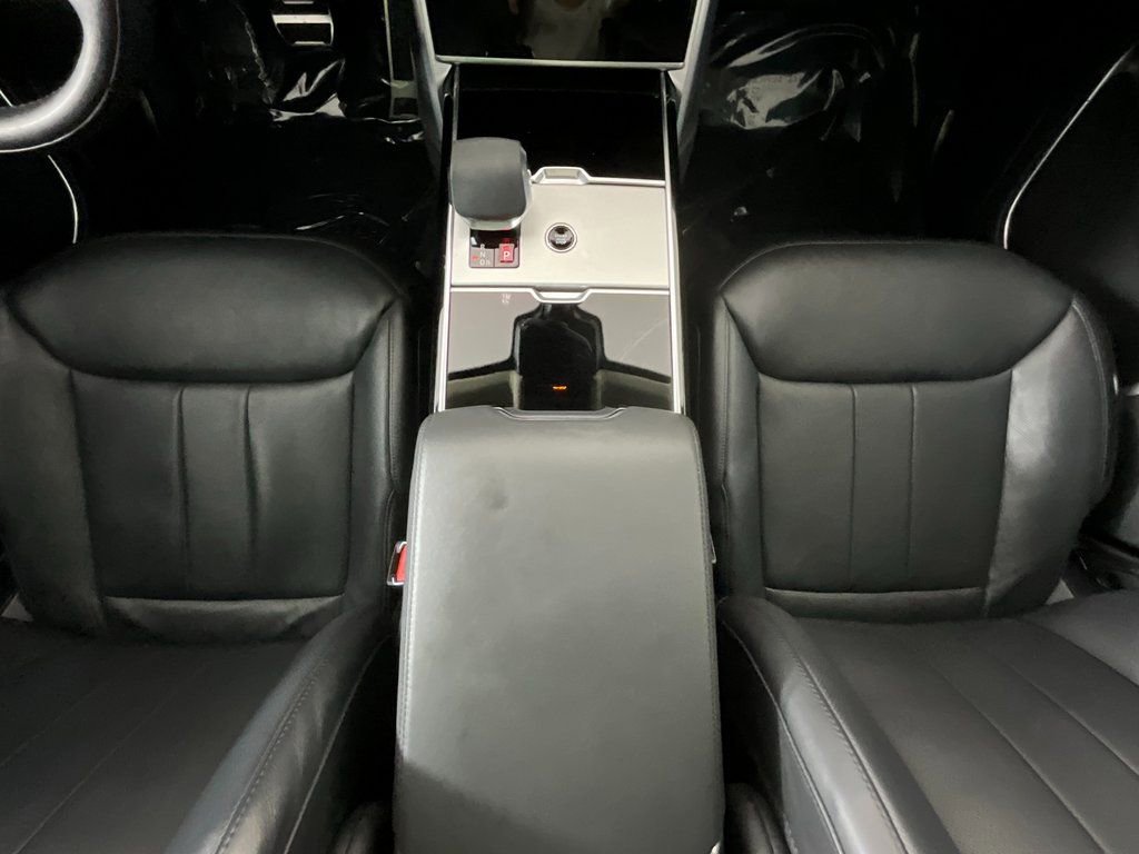 Certified 2025 Land Rover Range Rover Long Wheelbase SE AWD/4WD image 14
